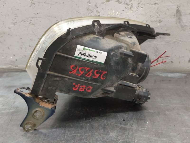 Recambio de faro derecho para toyota rav 4 ii (_a2_) 2.0 4wd (aca21, aca20) referencia OEM IAM   