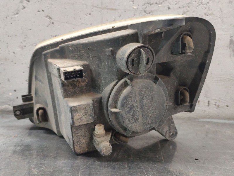 Recambio de faro derecho para citroën berlingo 1.9 d x plus familiar referencia OEM IAM   