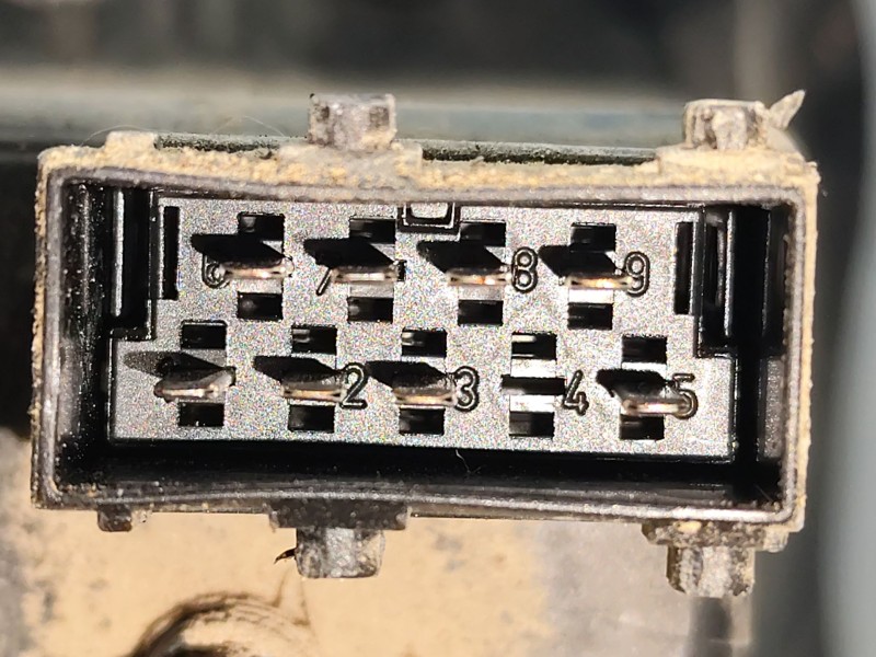 Recambio de faro izquierdo para citroën berlingo 1.9 d x plus familiar referencia OEM IAM   