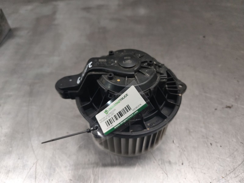 Recambio de motor calefaccion para hyundai i30 (gd) 1.6 crdi referencia OEM IAM 00S3B2474  