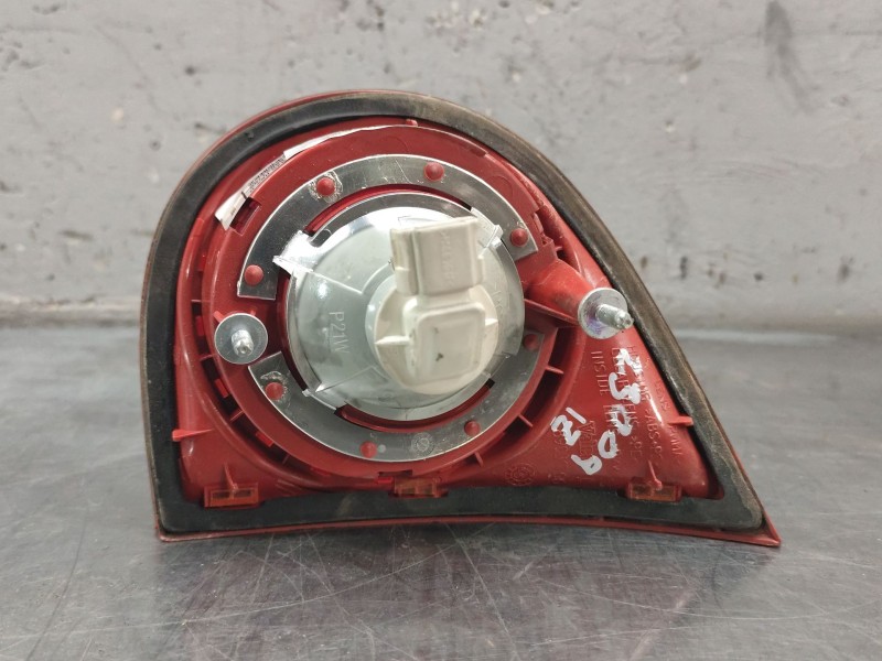 Recambio de piloto trasero izquierdo interior para volkswagen golf v berlina (1k1) conceptline (e) referencia OEM IAM 1K6945093G