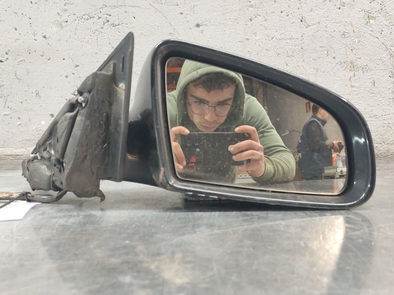 Recambio de retrovisor derecho para audi a3 (8p) 1.9 tdi ambiente referencia OEM IAM   