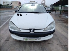 peugeot 206 berlina del año 2001