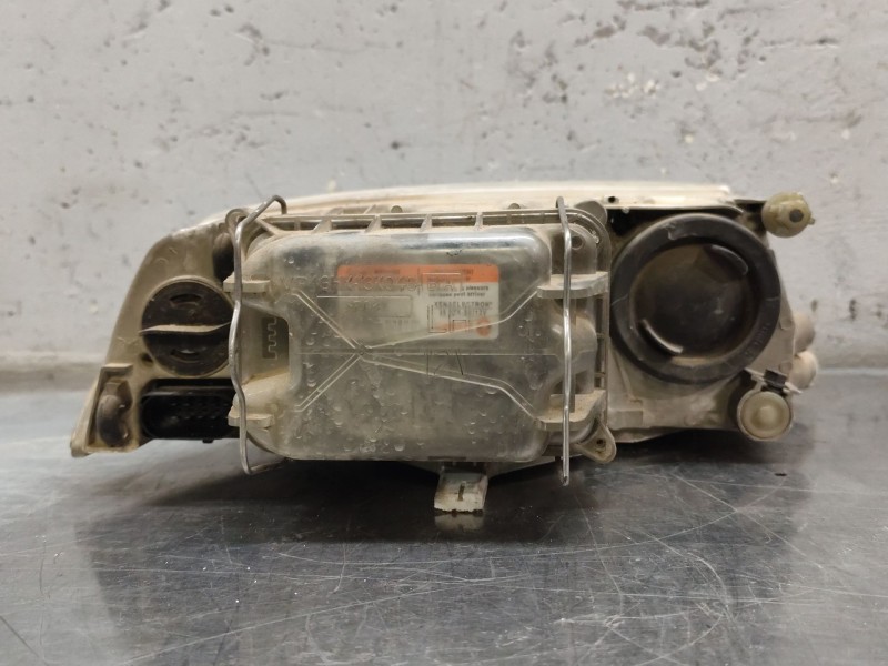Recambio de faro izquierdo para skoda octavia ii combi (1z5) 2.0 tdi 4x4 referencia OEM IAM   