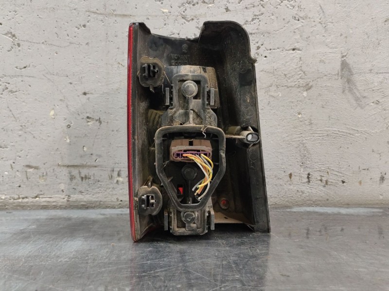 Recambio de piloto trasero derecho para peugeot partner (s1) combispace referencia OEM IAM   