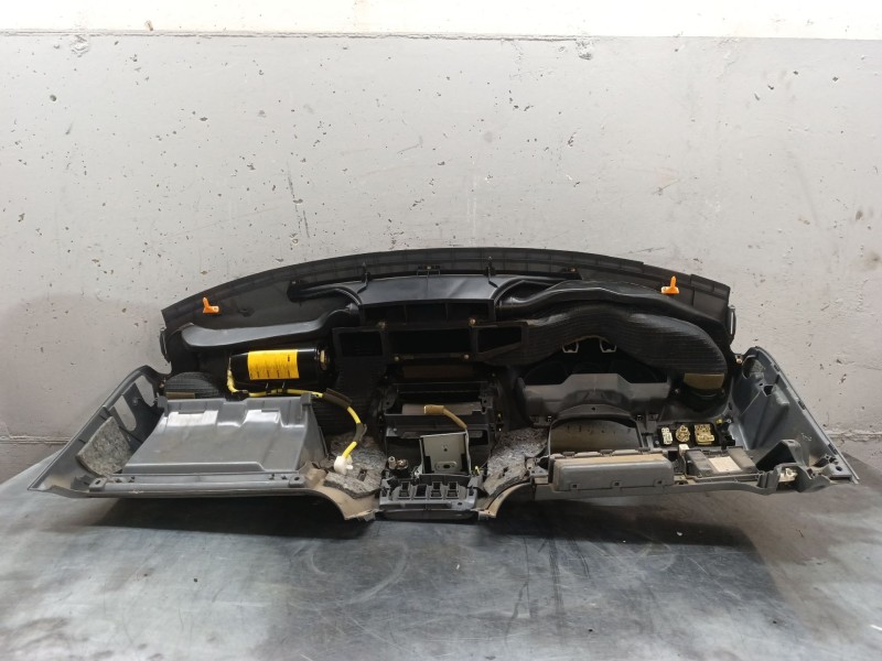 Recambio de salpicadero para toyota rav 4 ii (_a2_) 2.0 4wd (aca21, aca20) referencia OEM IAM   