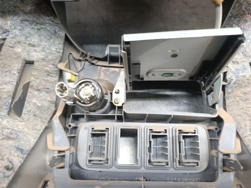 Recambio de salpicadero para toyota rav 4 ii (_a2_) 2.0 4wd (aca21, aca20) referencia OEM IAM   