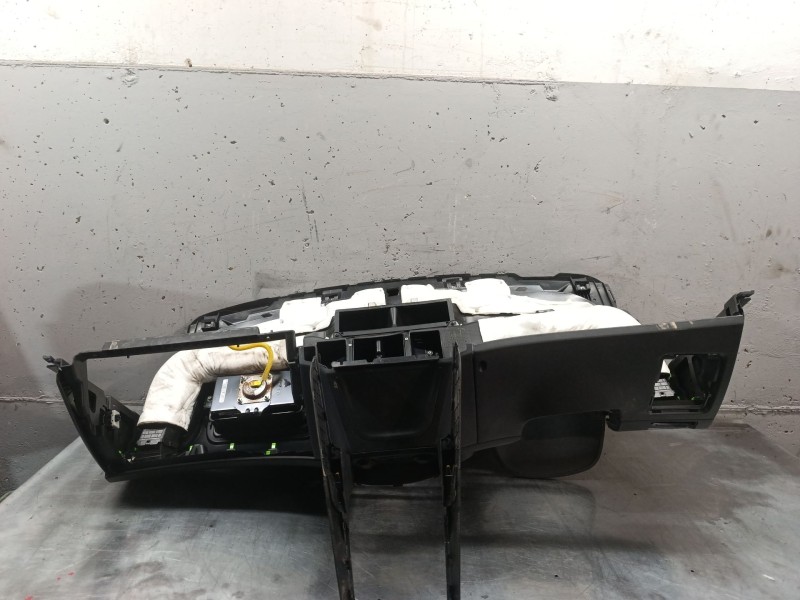 Recambio de salpicadero para hyundai i30 (gd) 1.6 crdi referencia OEM IAM   