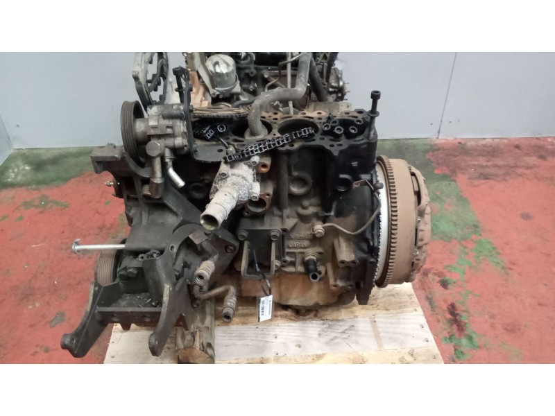 Recambio de despiece motor para nissan cabstar 09.06 2.5 diesel referencia OEM IAM YD25  