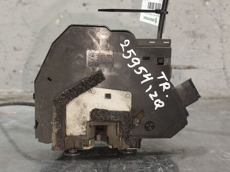 Recambio de cerradura puerta trasera izquierda para renault clio iv (bh_) 0.9 tce 90 referencia OEM IAM 825015591R  