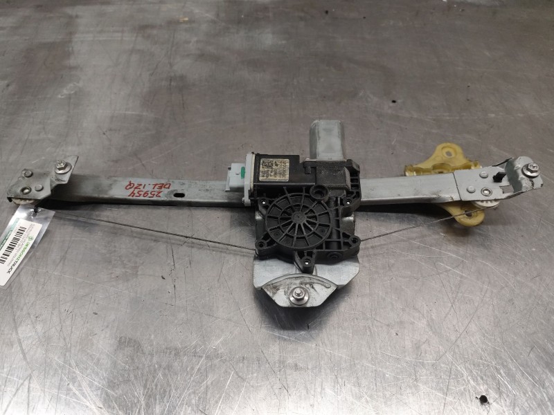 Recambio de elevalunas delantero izquierdo para renault clio iv (bh_) 0.9 tce 90 referencia OEM IAM 12B00109202C  