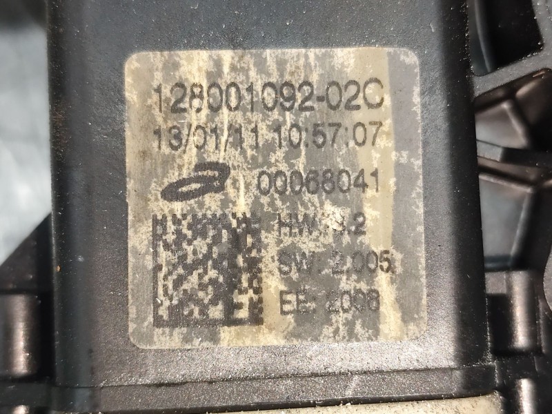 Recambio de elevalunas delantero izquierdo para renault clio iv (bh_) 0.9 tce 90 referencia OEM IAM 12B00109202C  