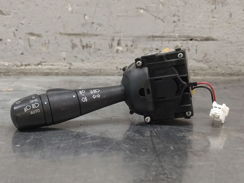 Recambio de mando luces para renault clio iv (bh_) 0.9 tce 90 referencia OEM IAM 55675887R  
