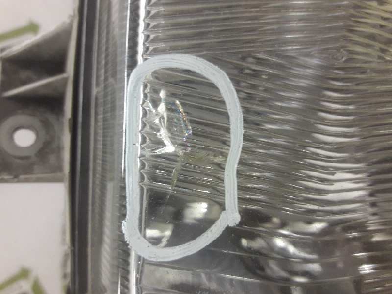 Recambio de faro derecho para mercedes vito marco polo (638) 112 cdi referencia OEM IAM   