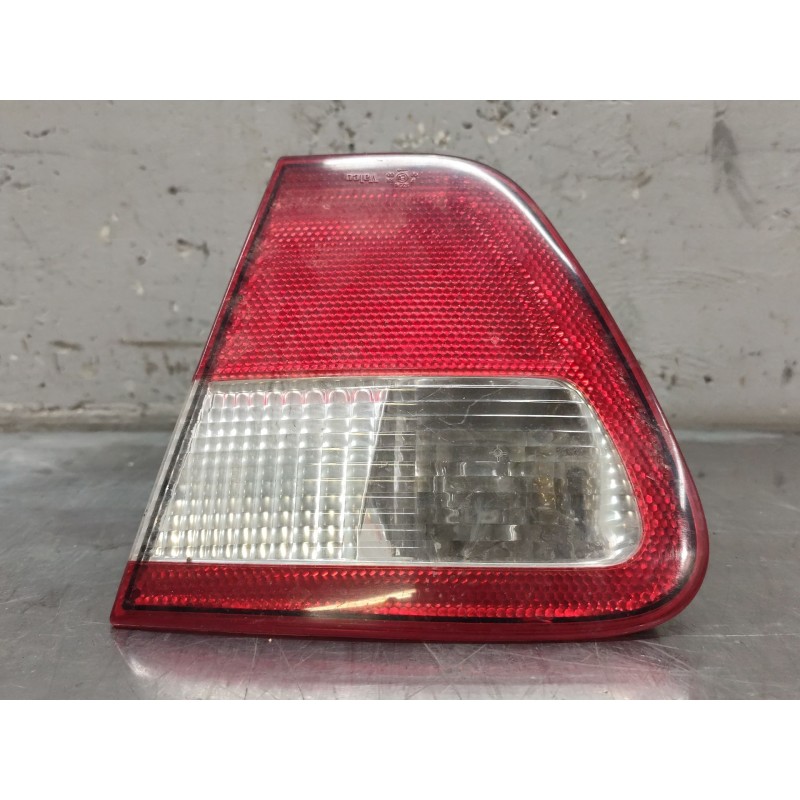 Recambio de piloto trasero derecho para seat cordoba berlina (6k2) sport referencia OEM IAM 945092F  