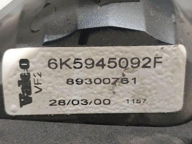 Recambio de piloto trasero derecho para seat cordoba berlina (6k2) sport referencia OEM IAM 945092F  