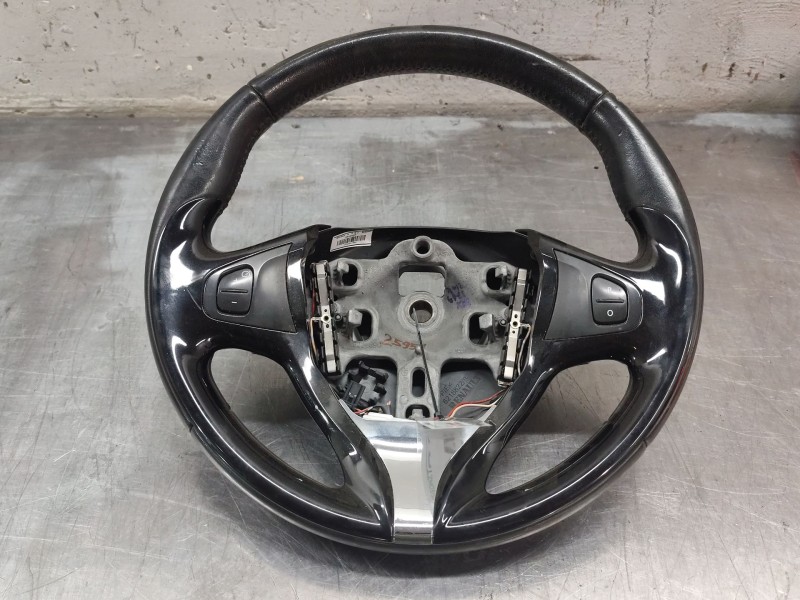 Recambio de volante para renault clio iv (bh_) 0.9 tce 90 referencia OEM IAM   