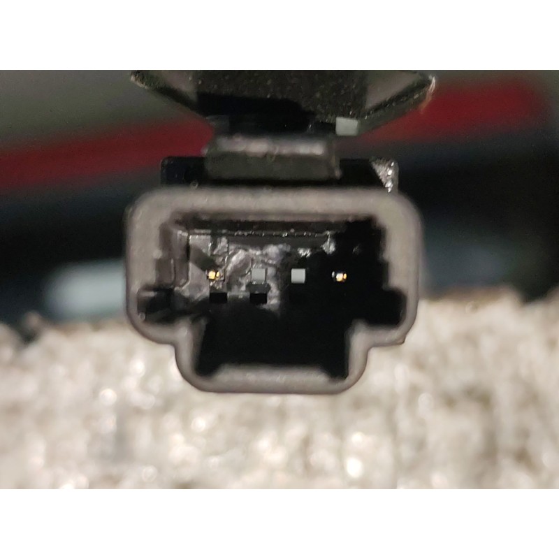 Recambio de piloto trasero derecho interior para renault clio iv (bh_) 0.9 tce 90 referencia OEM IAM   