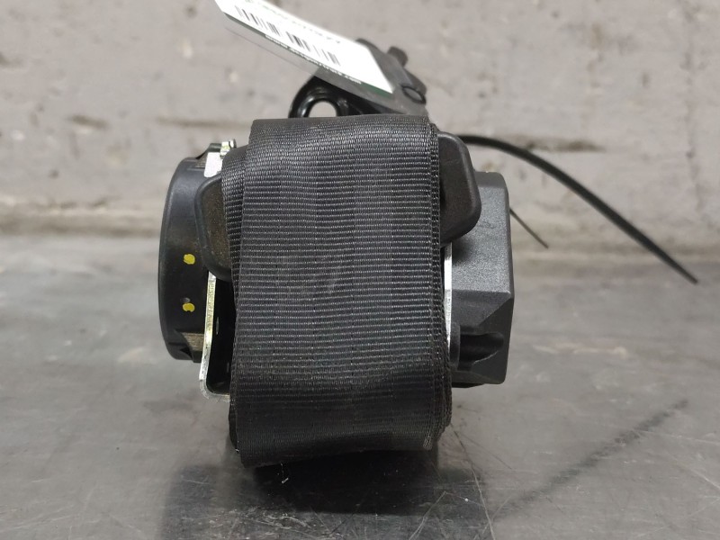 Recambio de cinturon seguridad trasero derecho para renault clio iv (bh_) 0.9 tce 90 referencia OEM IAM   