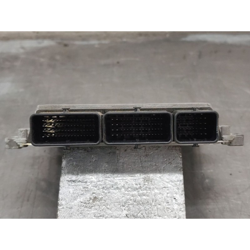 Recambio de centralita motor uce para renault clio iv (bh_) 0.9 tce 90 referencia OEM IAM 237102928R  