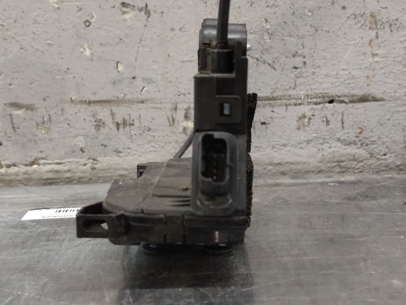 Recambio de cerradura puerta delantera derecha para renault clio iv (bh_) 0.9 tce 90 referencia OEM IAM 805004945R  