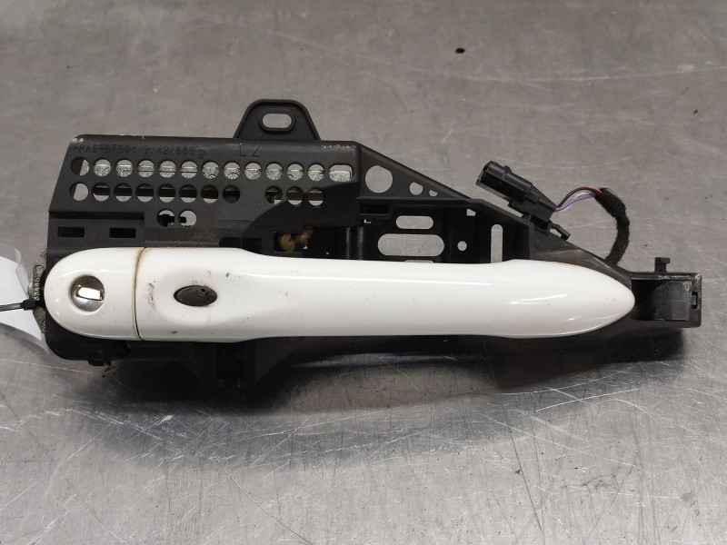 Recambio de maneta exterior delantera derecha para renault clio iv (bh_) 0.9 tce 90 referencia OEM IAM   