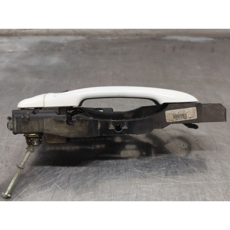 Recambio de maneta exterior delantera derecha para renault clio iv (bh_) 0.9 tce 90 referencia OEM IAM   