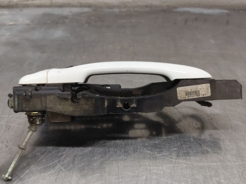 Recambio de maneta exterior delantera derecha para renault clio iv (bh_) 0.9 tce 90 referencia OEM IAM   