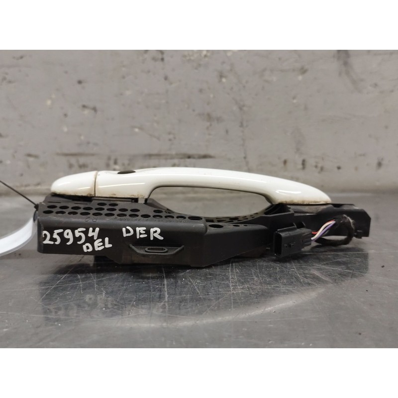 Recambio de maneta exterior delantera derecha para renault clio iv (bh_) 0.9 tce 90 referencia OEM IAM   