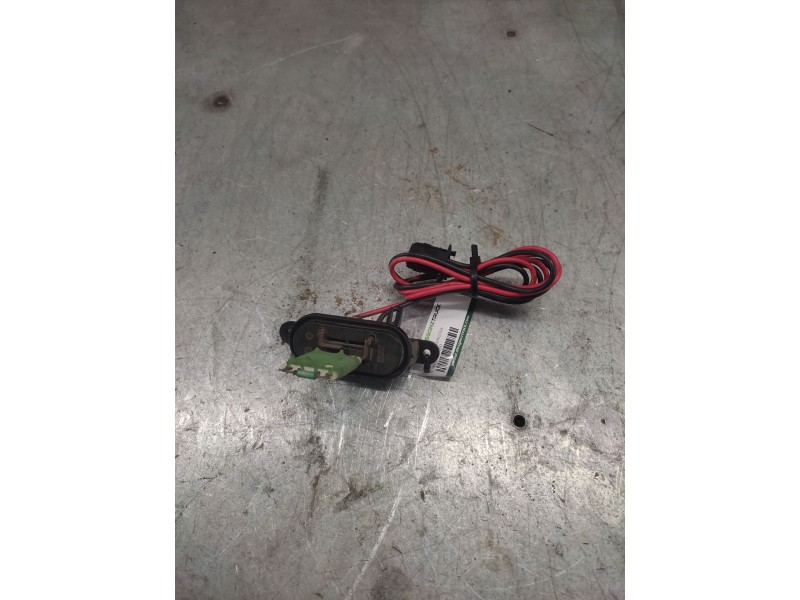 Recambio de resistencia calefaccion para renault kangoo dynamique referencia OEM IAM A51001800  