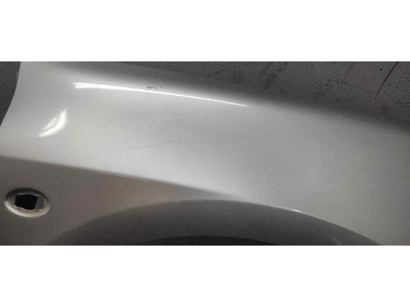 Recambio de aleta delantera derecha para peugeot 307 break/sw (s2) sw d-sign referencia OEM IAM   