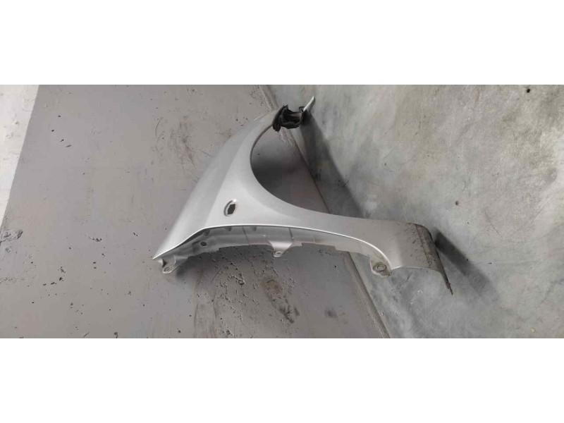 Recambio de aleta delantera derecha para peugeot 307 break/sw (s2) sw d-sign referencia OEM IAM   