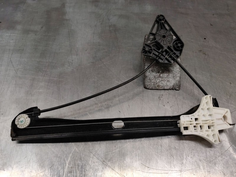 Recambio de elevalunas trasero izquierdo para skoda fabia iii (nj3) 1.4 tdi referencia OEM IAM   