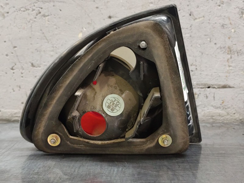 Recambio de piloto trasero derecho para seat leon (1m1) referencia OEM IAM   