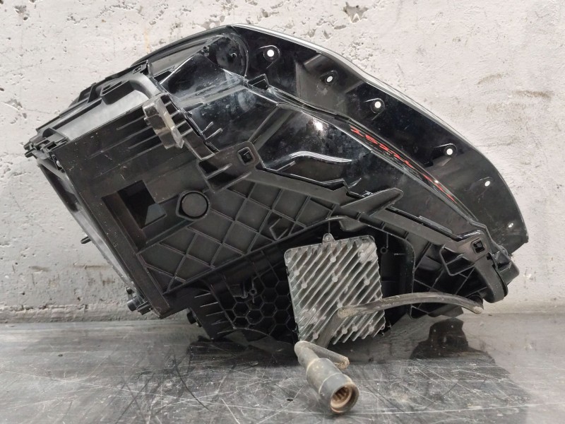 Recambio de faro derecho para audi q3 (f3b) 35 tdi quattro referencia OEM IAM 83A941034  