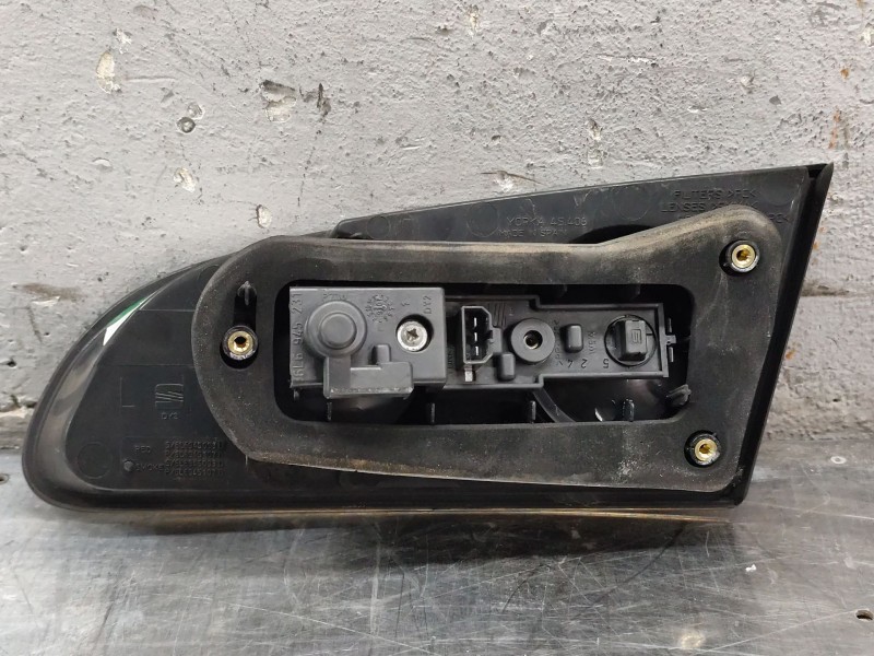 Recambio de piloto trasero izquierdo interior para seat ibiza iii (6l1) 1.9 tdi referencia OEM IAM   