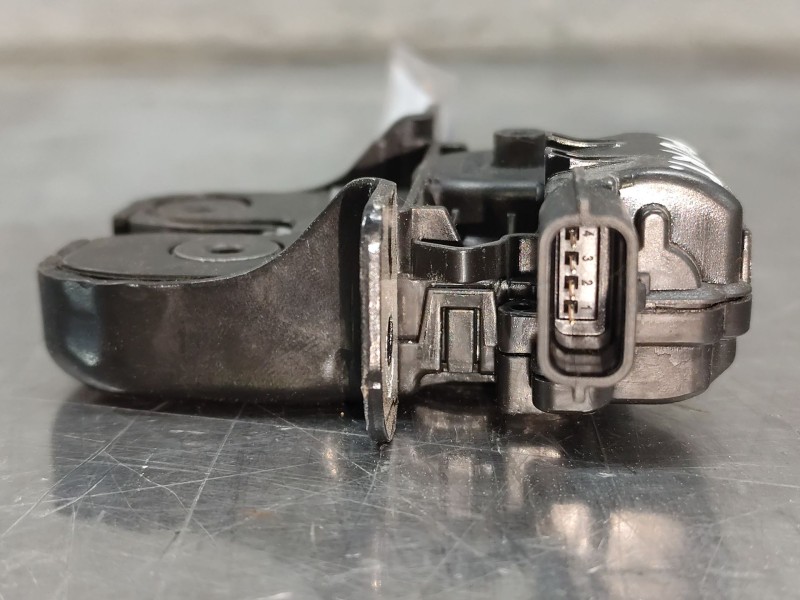 Recambio de cerradura maletero / porton para renault clio iv (bh_) 0.9 tce 90 referencia OEM IAM 846300003R  