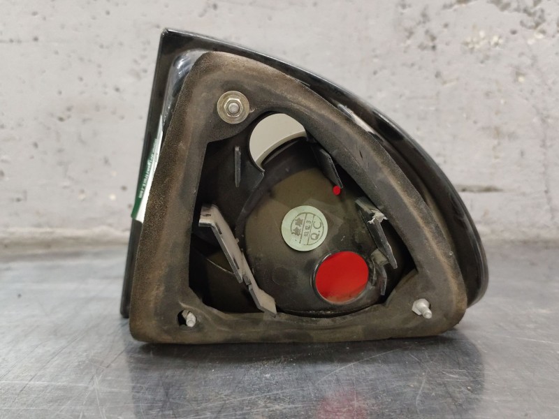 Recambio de piloto trasero izquierdo para seat leon (1m1) referencia OEM IAM   