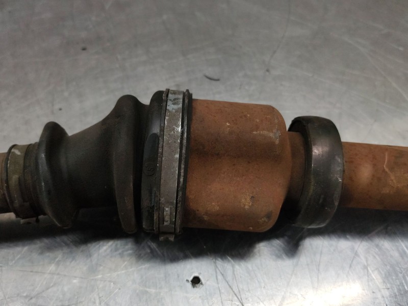 Recambio de transmision delantera derecha para ford focus c-max (cap) ambiente (d) referencia OEM IAM P30681127  