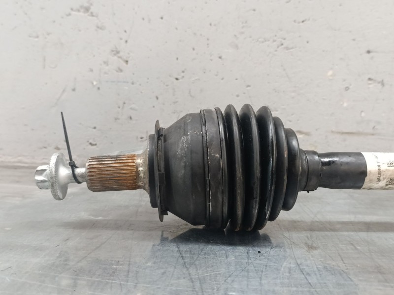 Recambio de transmision delantera derecha para infiniti q30 1.5 d referencia OEM IAM 2463309100  