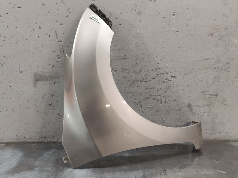 Recambio de aleta delantera derecha para hyundai i30 (gd) 1.6 crdi referencia OEM IAM   