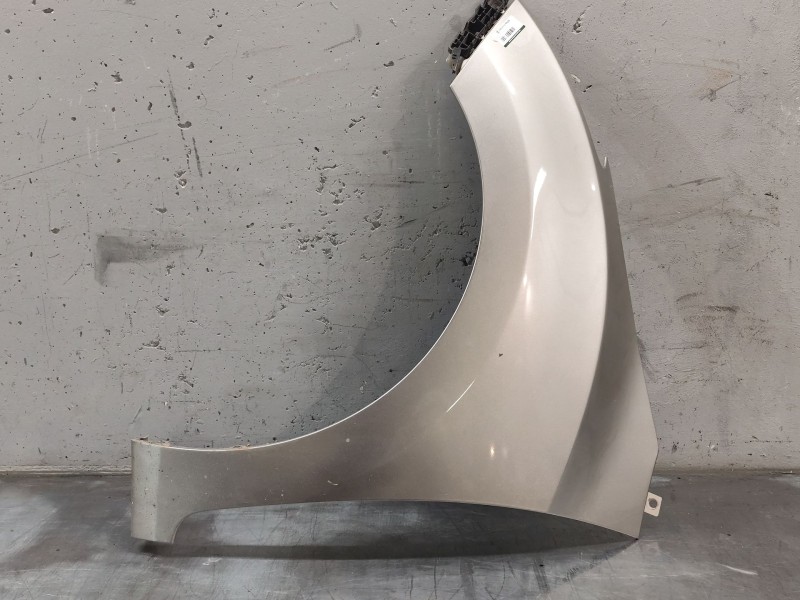 Recambio de aleta delantera izquierda para hyundai i30 (gd) 1.6 crdi referencia OEM IAM   