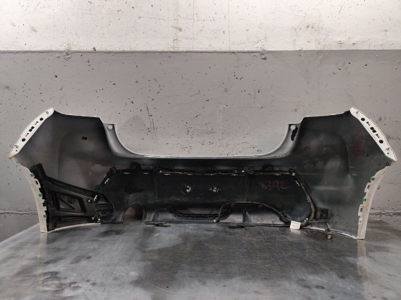 Recambio de paragolpes trasero para peugeot 208 ii (ub_, up_, uw_, uj_) 1.5 bluehdi 100 referencia OEM IAM   