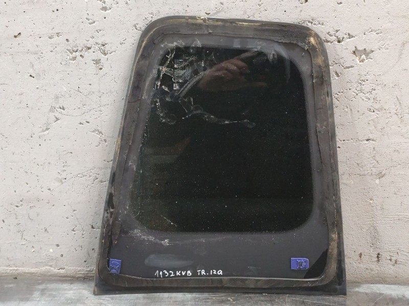 Recambio de luna trasera izquierda para ford tourneo courier b460 monospace 1.0 ecoboost referencia OEM IAM   