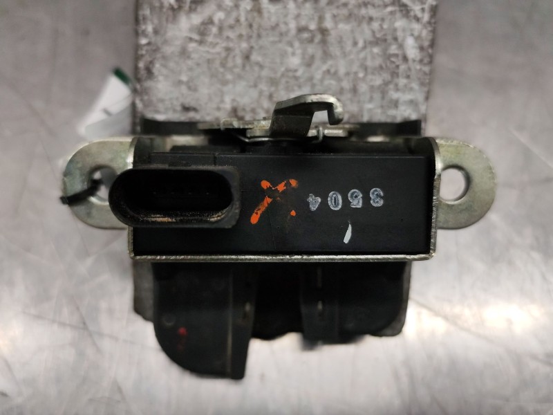 Recambio de cerradura maletero / porton para volkswagen golf v (1k1) 1.9 tdi referencia OEM IAM   