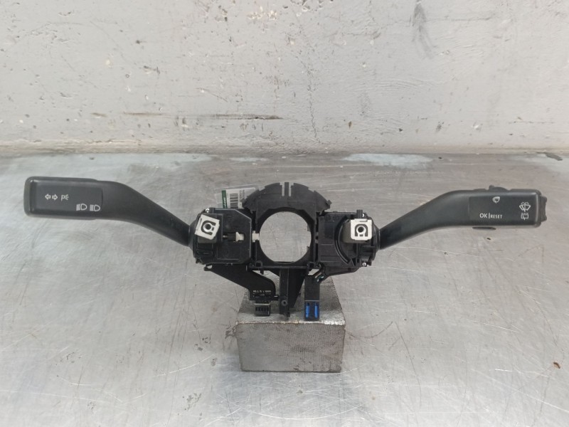 Recambio de mando multifuncion para volkswagen golf v (1k1) 1.9 tdi referencia OEM IAM 1K0953513 1K0953519A 