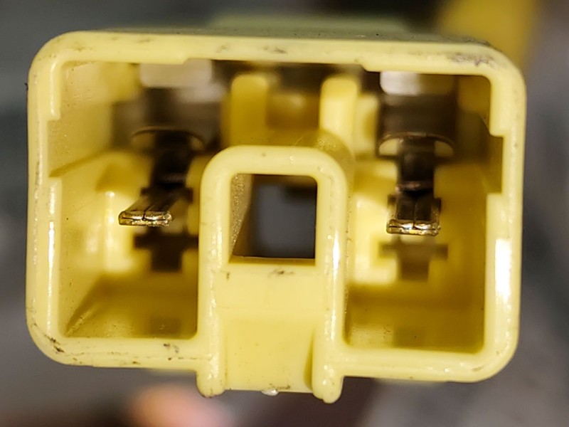 Recambio de airbag delantero izquierdo para mazda 626 berlina (gf) 2.0 ditd ac referencia OEM IAM A12917970135  