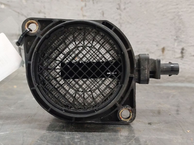 Recambio de caudalimetro para hyundai i30 (gd) 1.6 crdi referencia OEM IAM 9021050002  