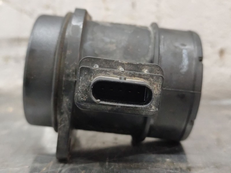 Recambio de caudalimetro para hyundai i30 (gd) 1.6 crdi referencia OEM IAM 9021050002  