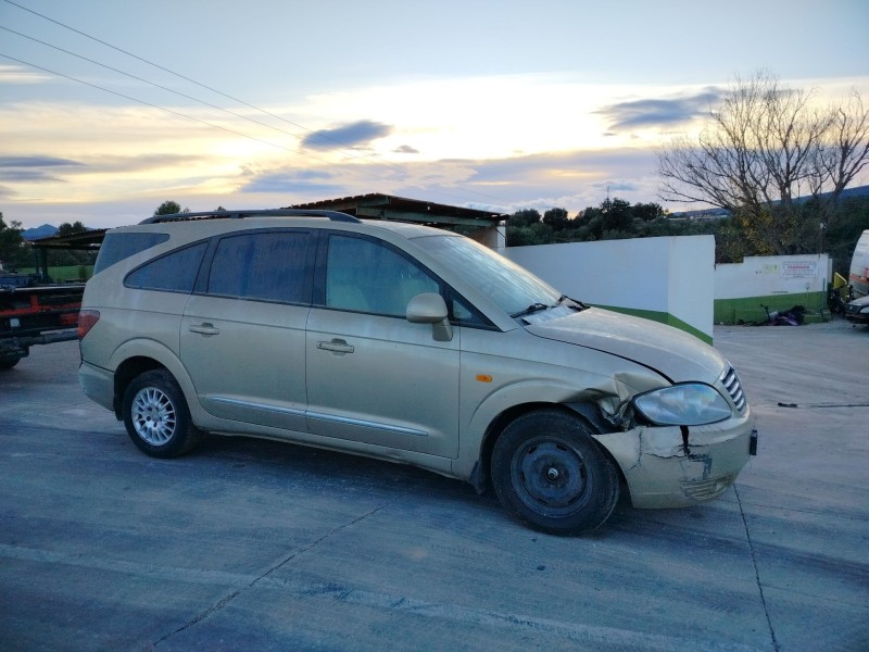 ssangyong rodius i del año 2010